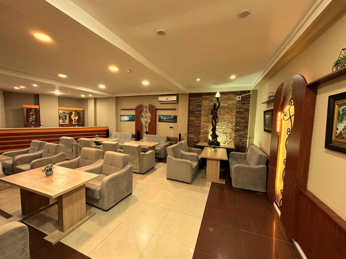 G Bakuri Hotel Batumi Exterior photo