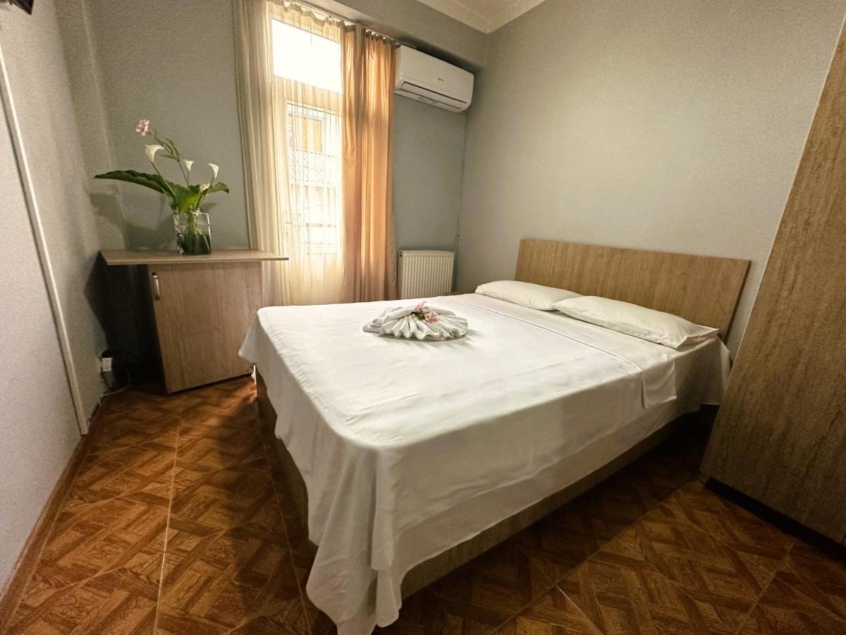 G Bakuri Hotel Batumi Exterior photo